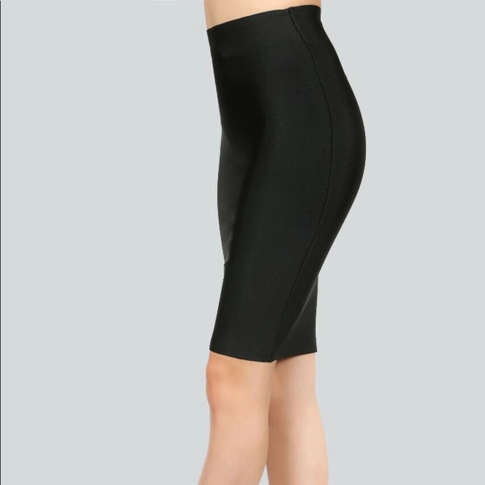 **SOLD** WOW COUTURE “Bandage skirt”